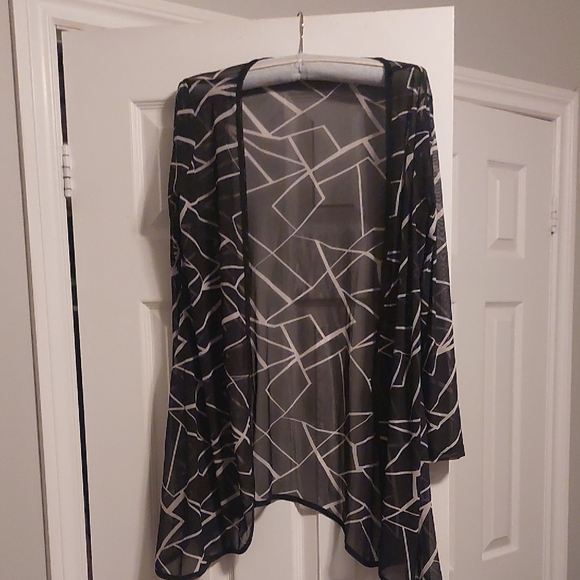 Tops - Sheer Geometric Black & White Open Cardigan